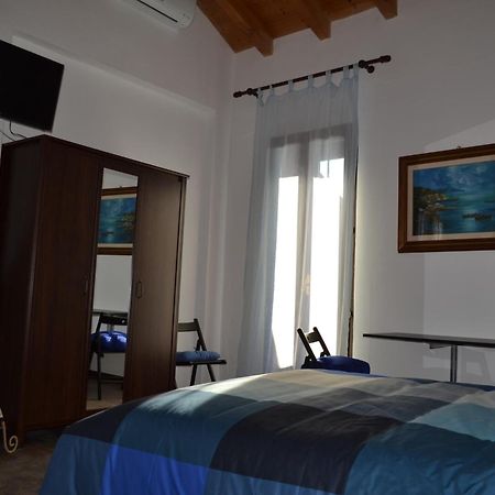 B&B Casa Mia Дезенцано-дель-Гарда Экстерьер фото