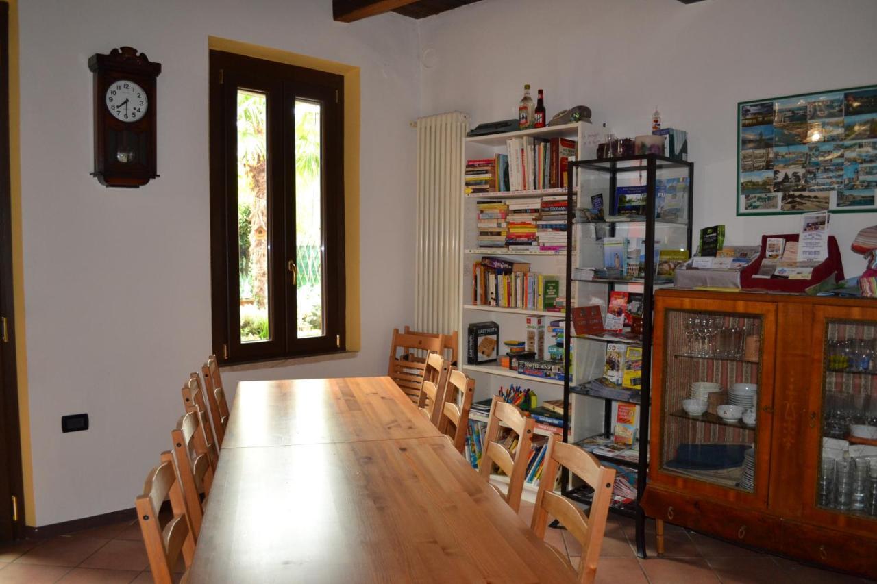 B&B Casa Mia Дезенцано-дель-Гарда Экстерьер фото